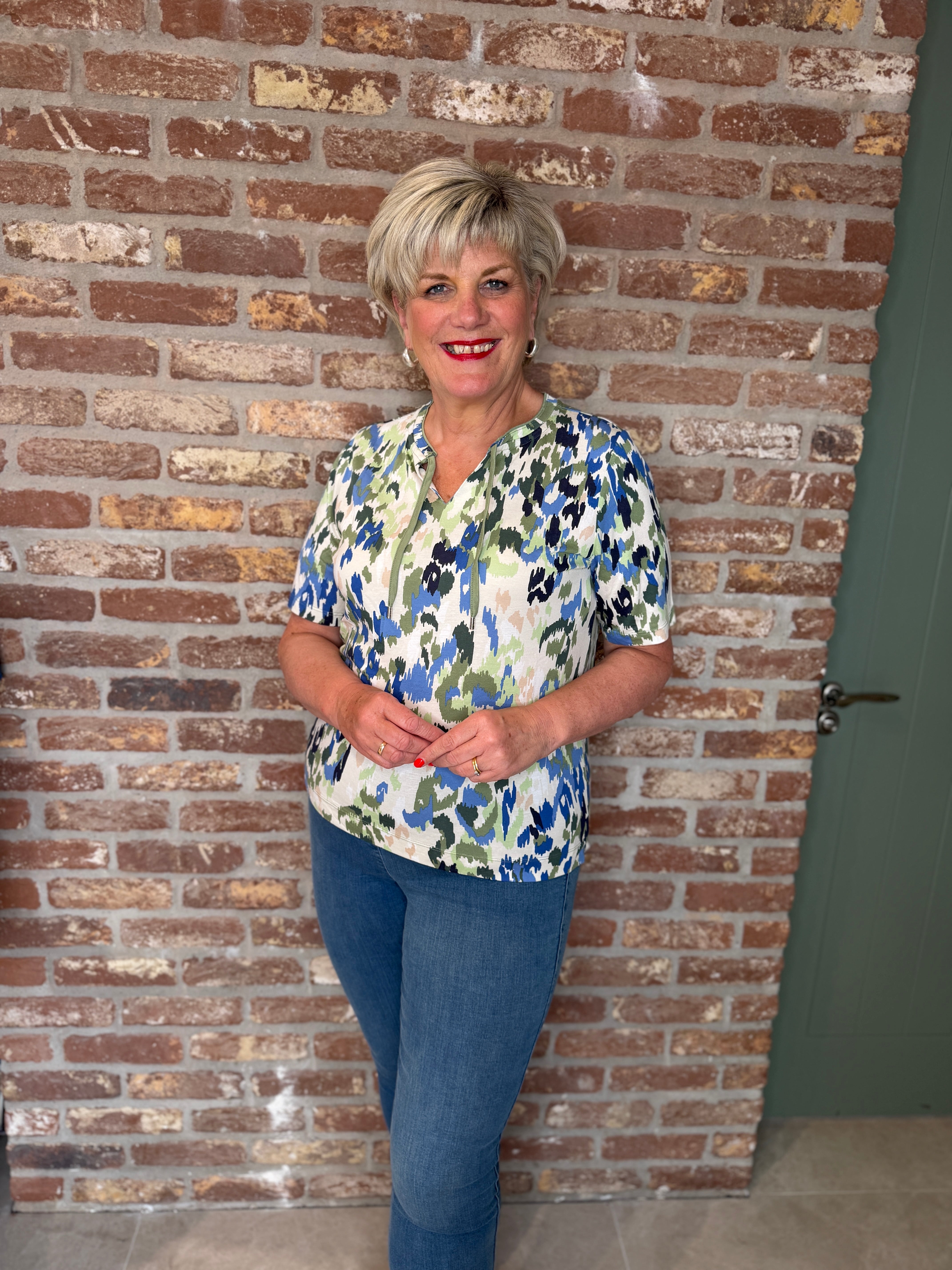 Cecil Patterned T-shirt With Toggles In Cashmere Beige