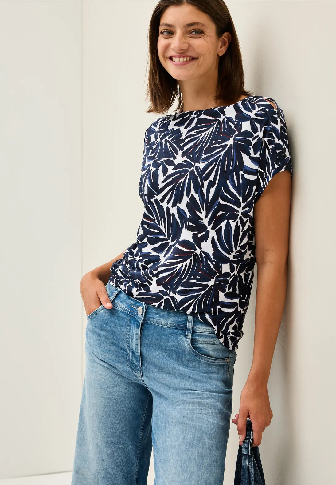 Cecil Floral Round Neck Top In Urban Dark Blue