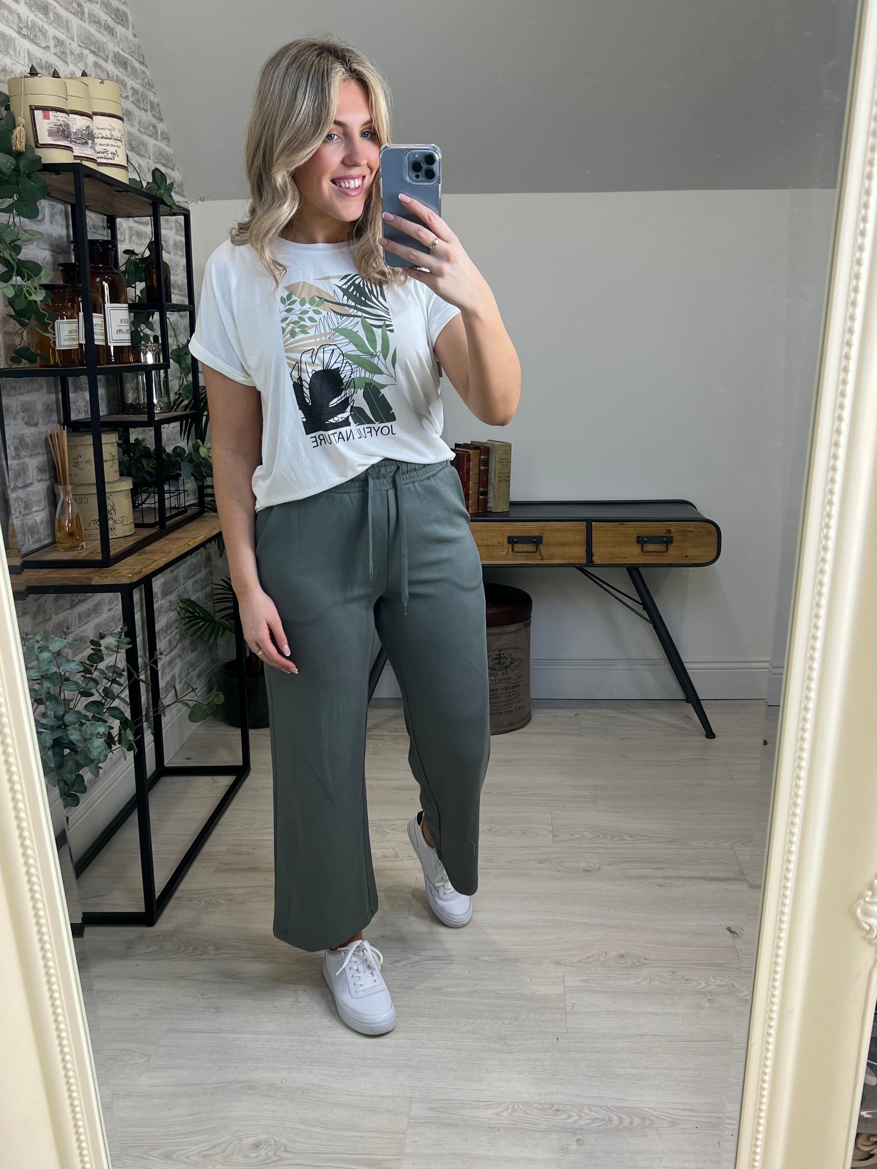 Soya Concept Banu Trousers In Dusty Green