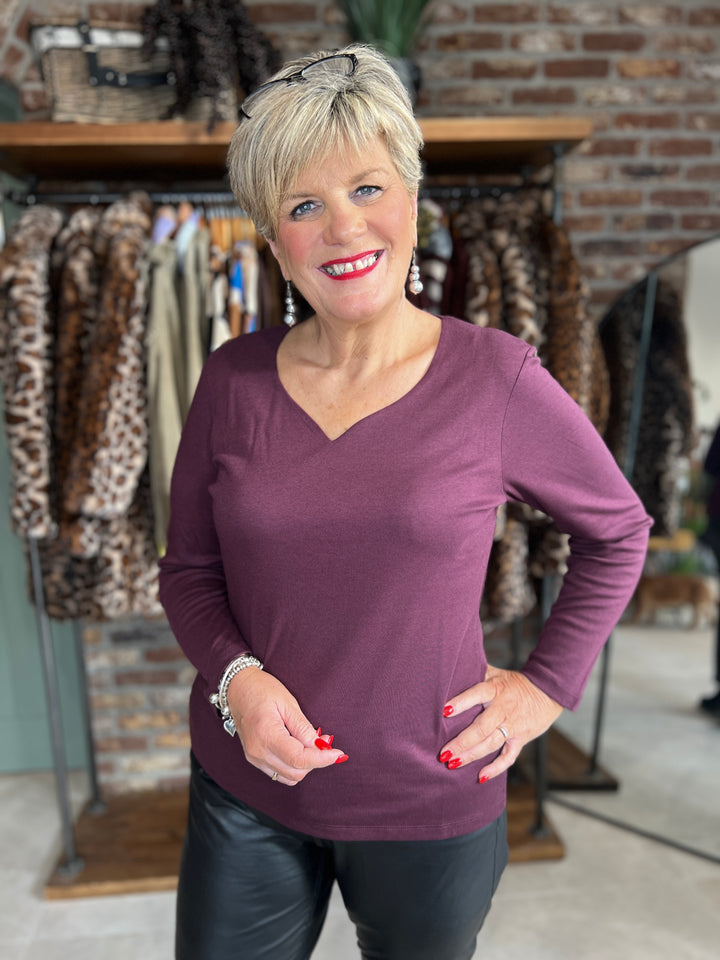 Street One Heart Neckline Top In Jazz Berry