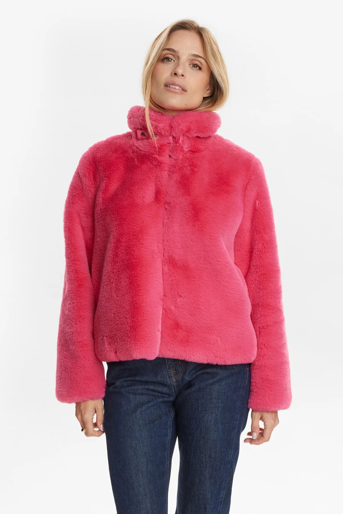 Nümph Nuwinda Jacket In Fandango Pink