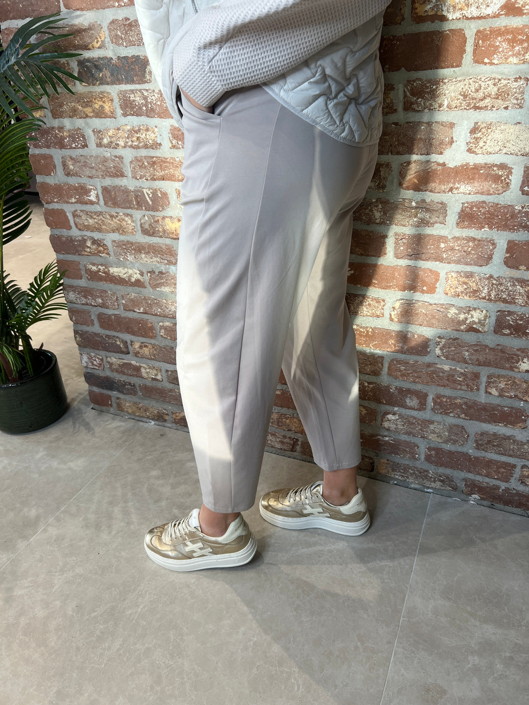 Deck By Decollage Pull On Trousers In Taupe