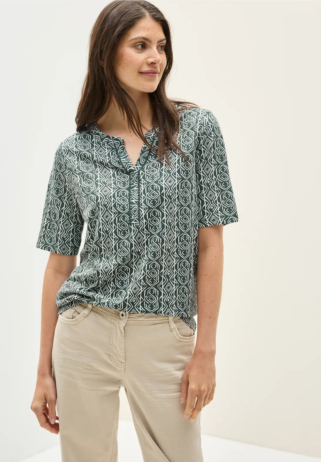 Cecil Minimal Split Neck Top In Balmy Khaki