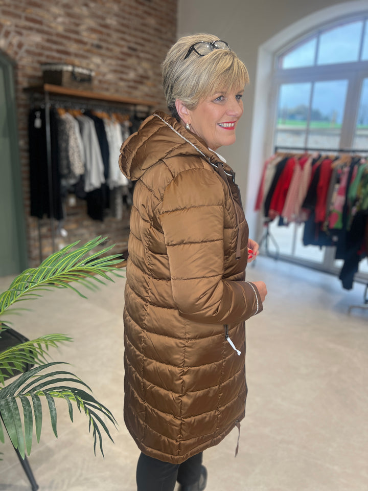 Monari Quilted Coat With Rhinestones In Whisky
