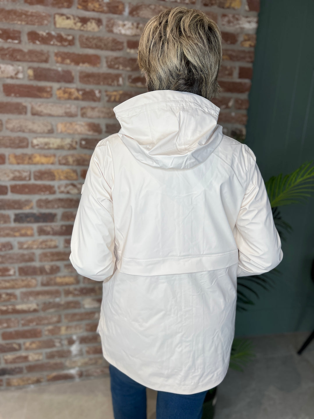 Tanta Brouillard Raincoat in Whitecap Gray