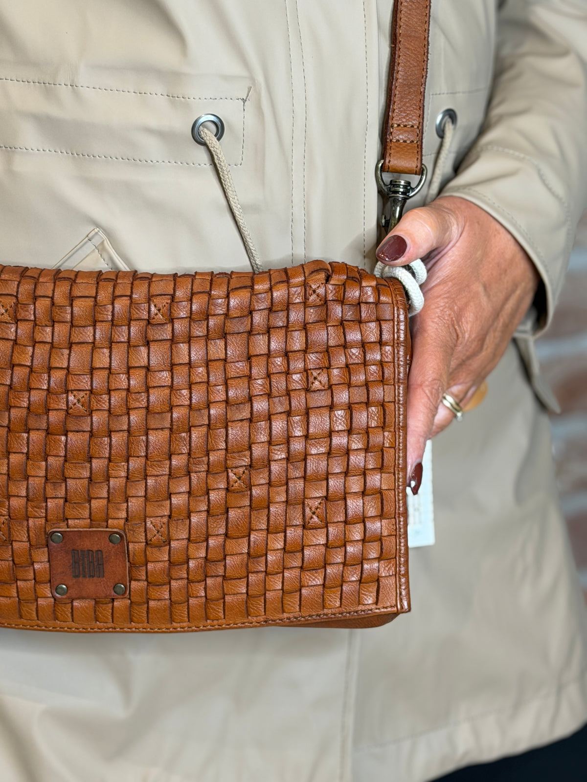 BIBA leather Kansas Marron Cross body bag in tan