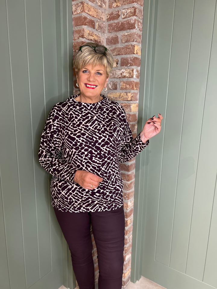 Cecil Buttoned Funnel Top In Eggplant Red