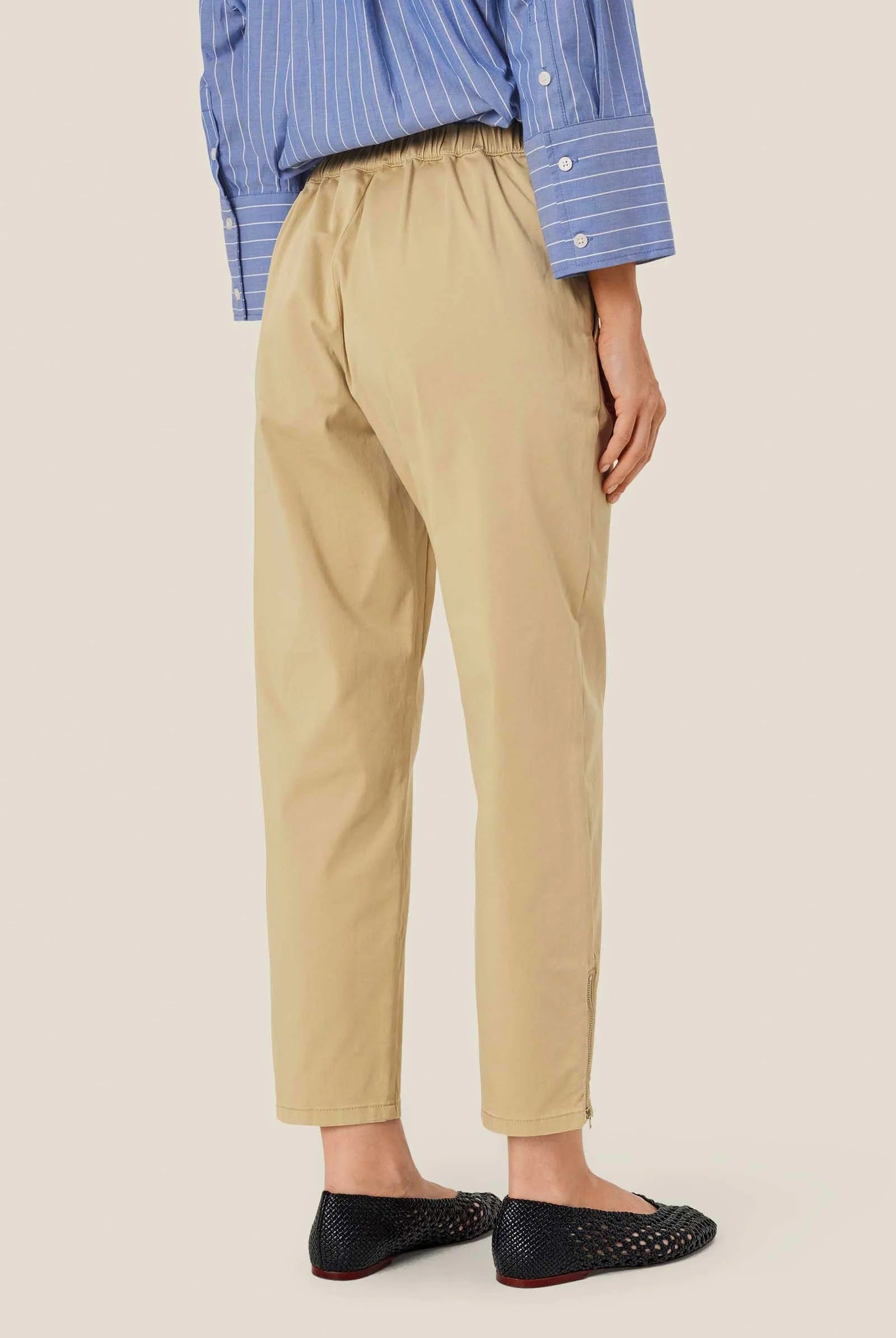 Masai Padme Trousers In Safari