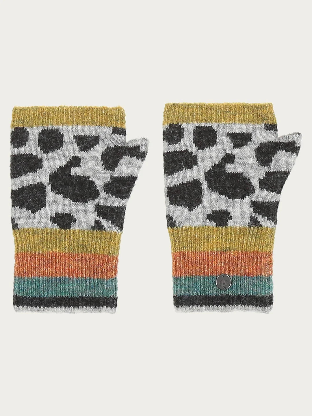 Knitted Stulpen Mittens With Leo Design In Grey