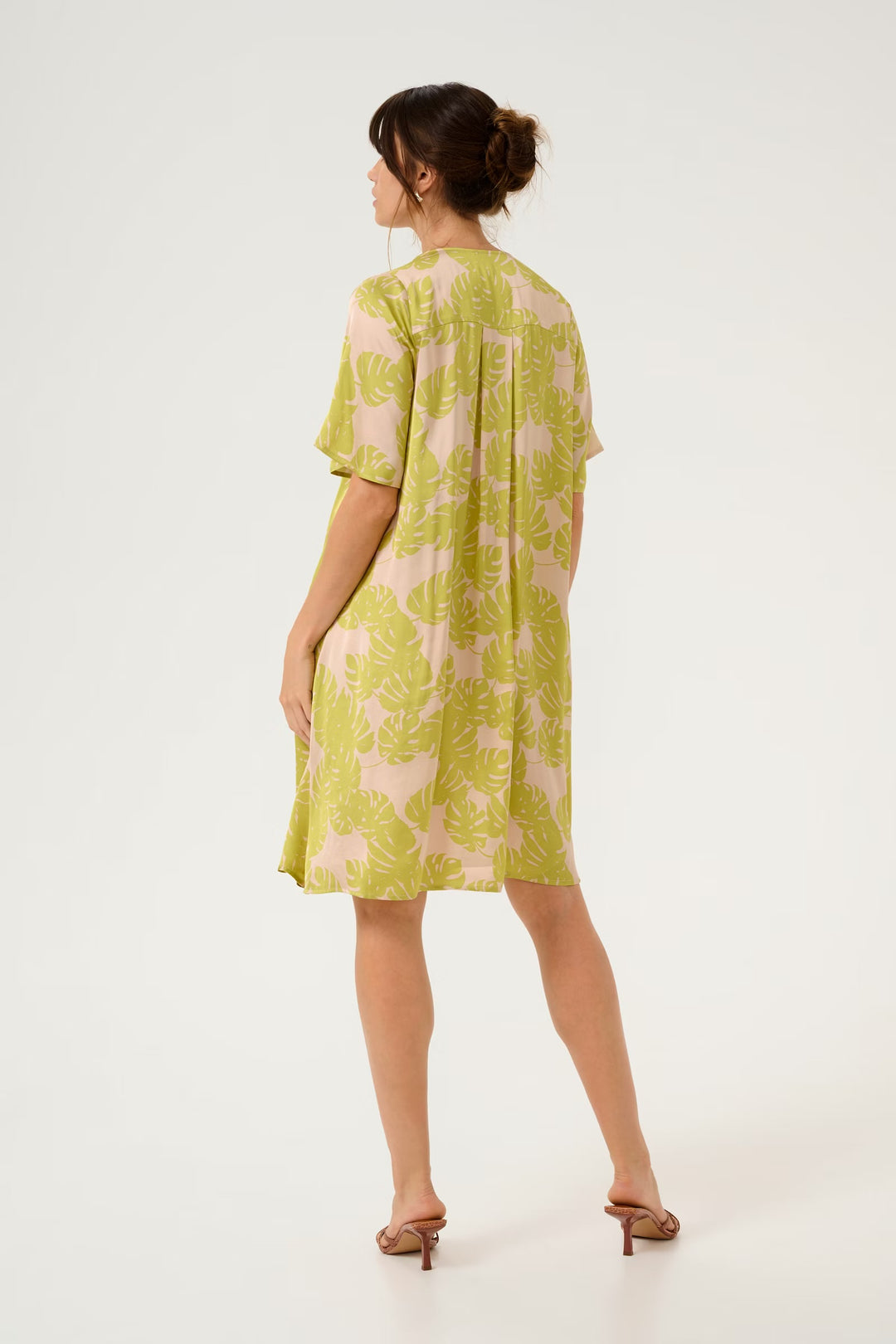 Culture Cumiso Palm Dress In Green Multi