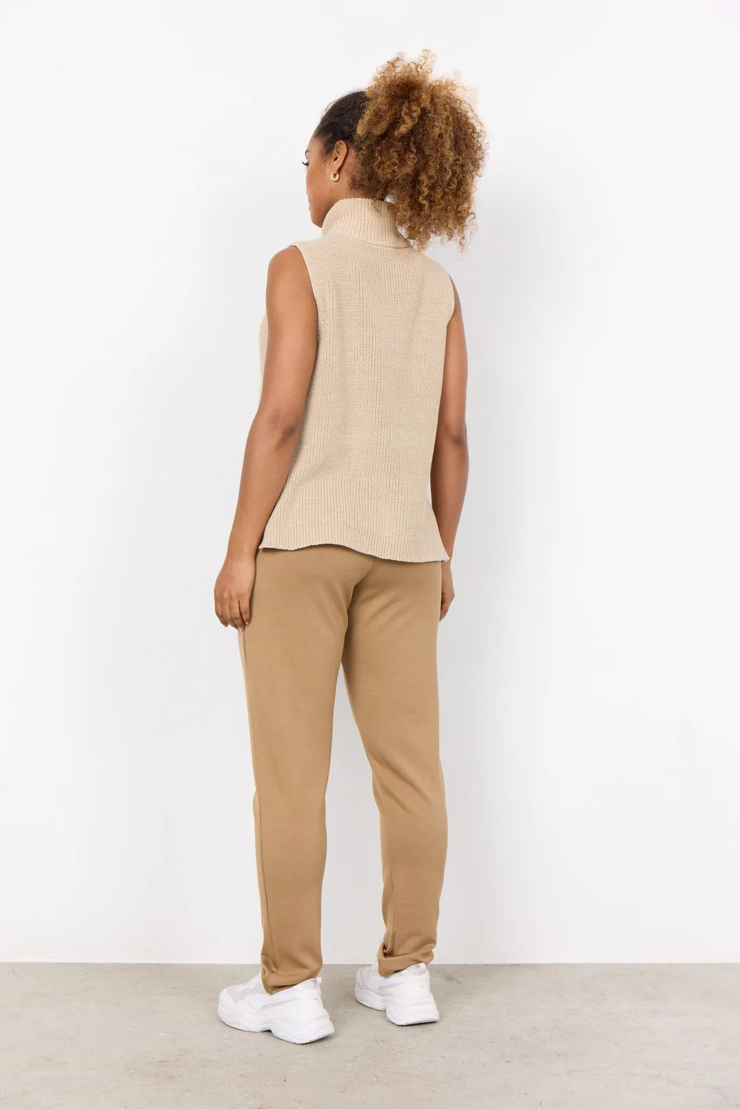 Soya Concept Julia Waistcoat In Sand