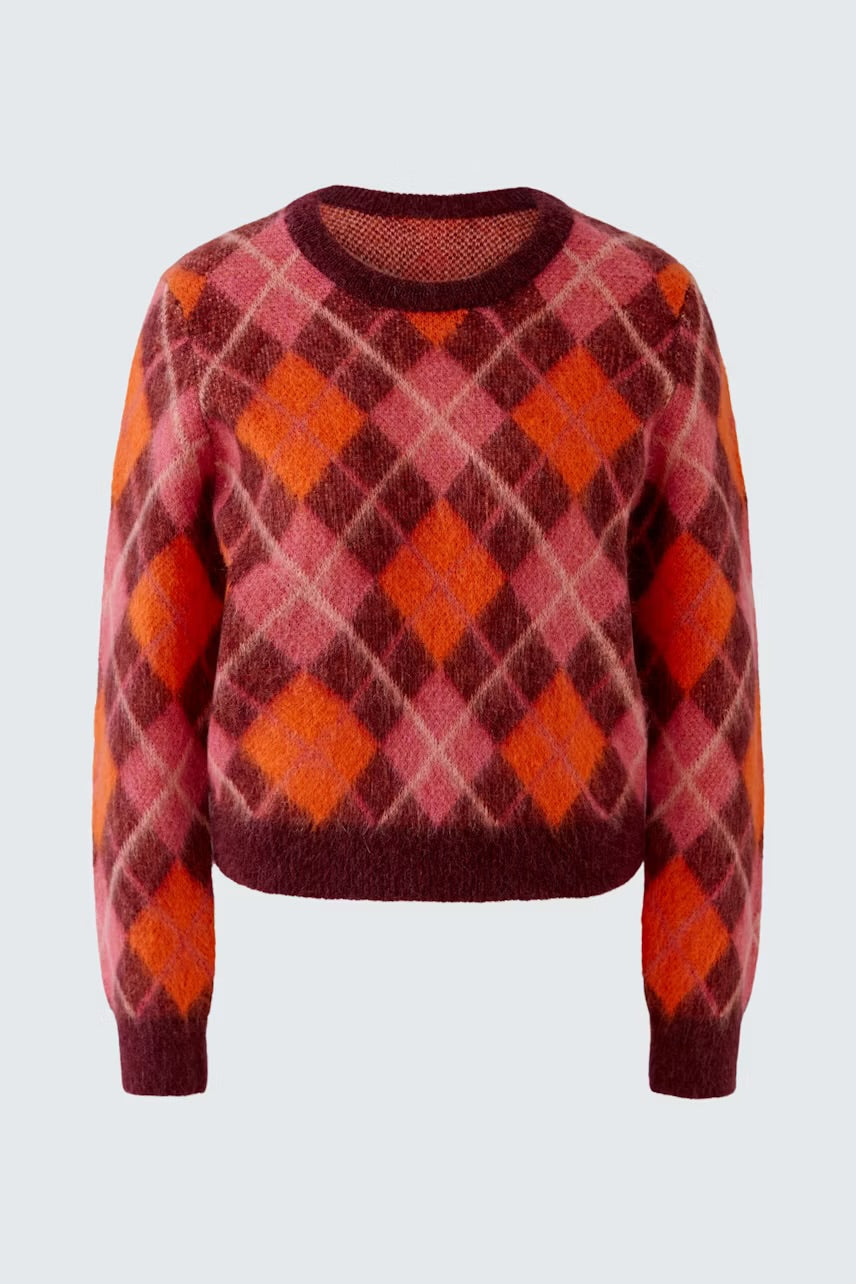 Argyle pattern pullover in dark red