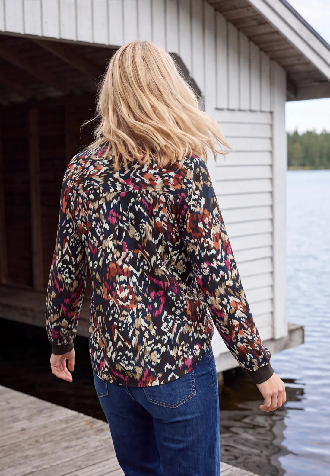Split neck patterned blouse in truffle brown