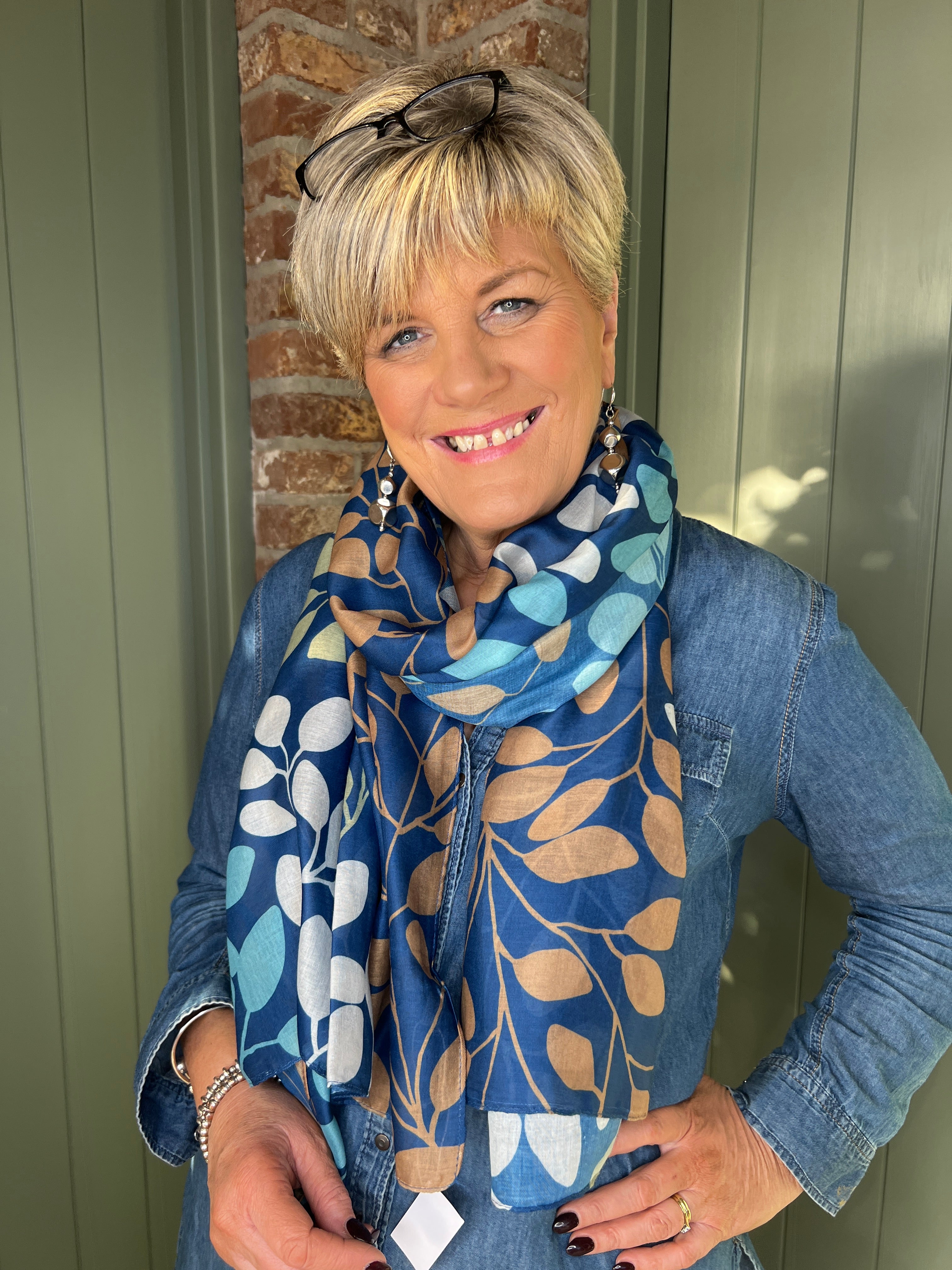 Sophie Leafy Branches Scarf In Navy