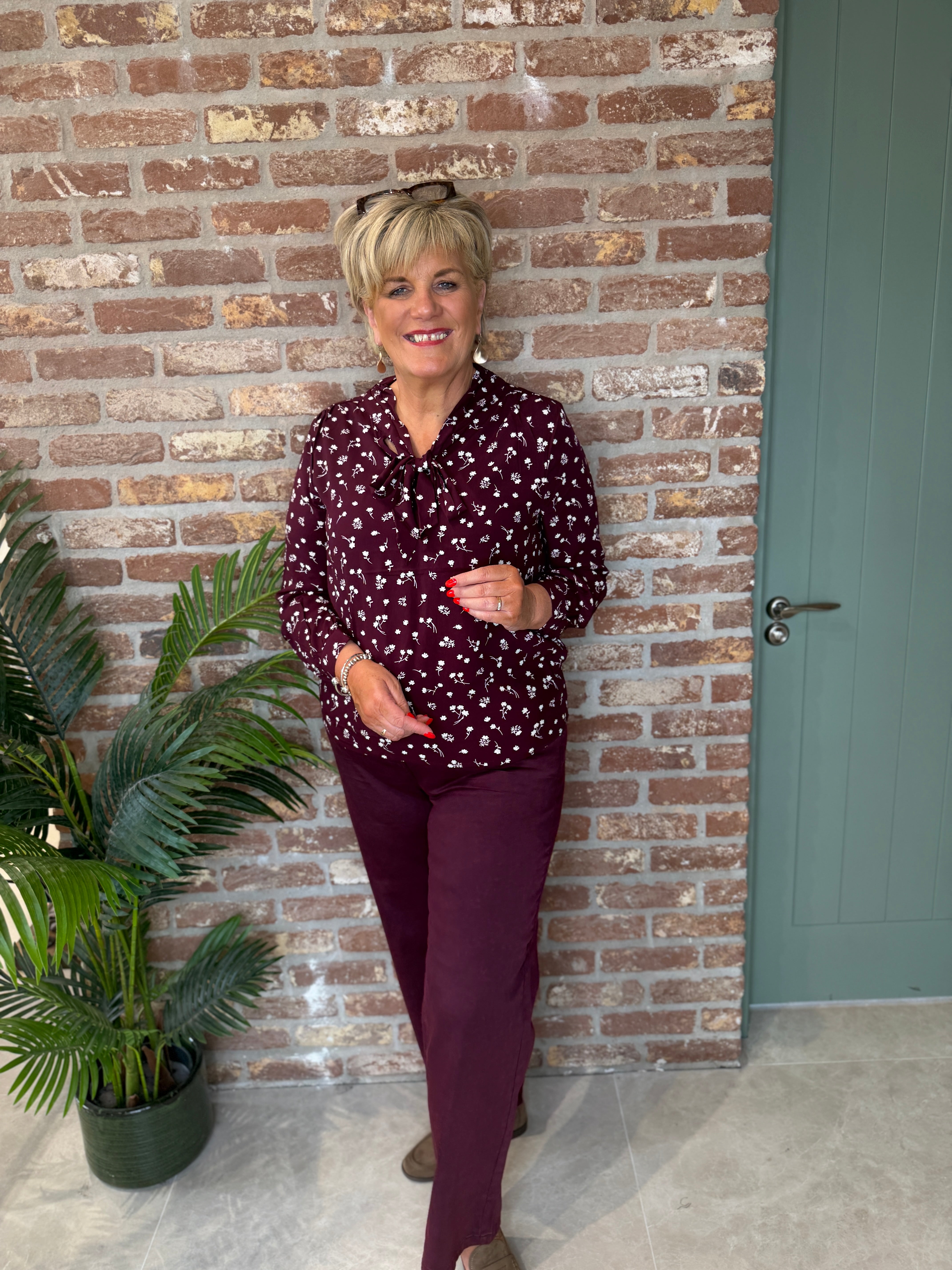 Ditsy print blouse with tie in rustic rouge