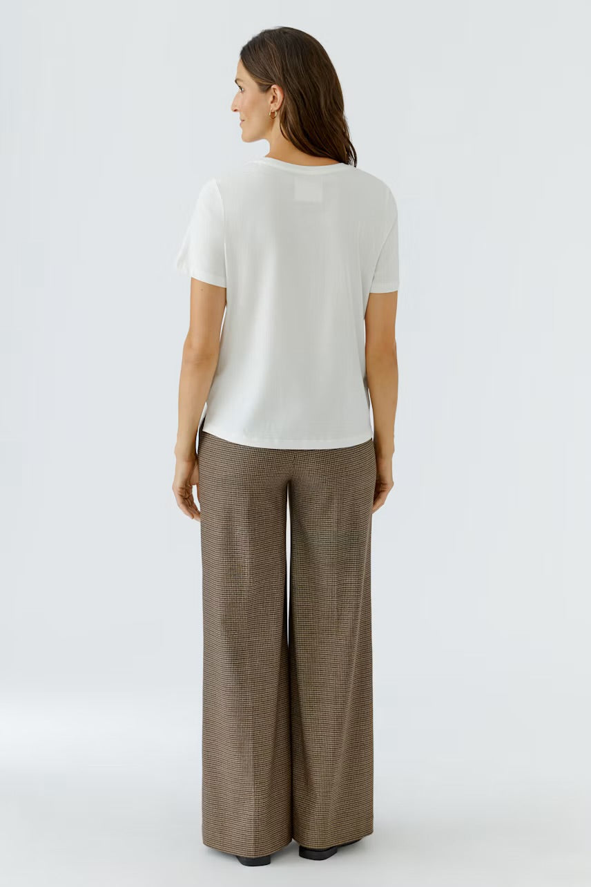 Placed print t-shirt in spring gardenia