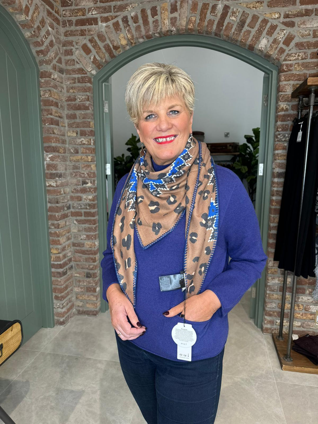 Oui Plain Pullover With In Blue Ribbon