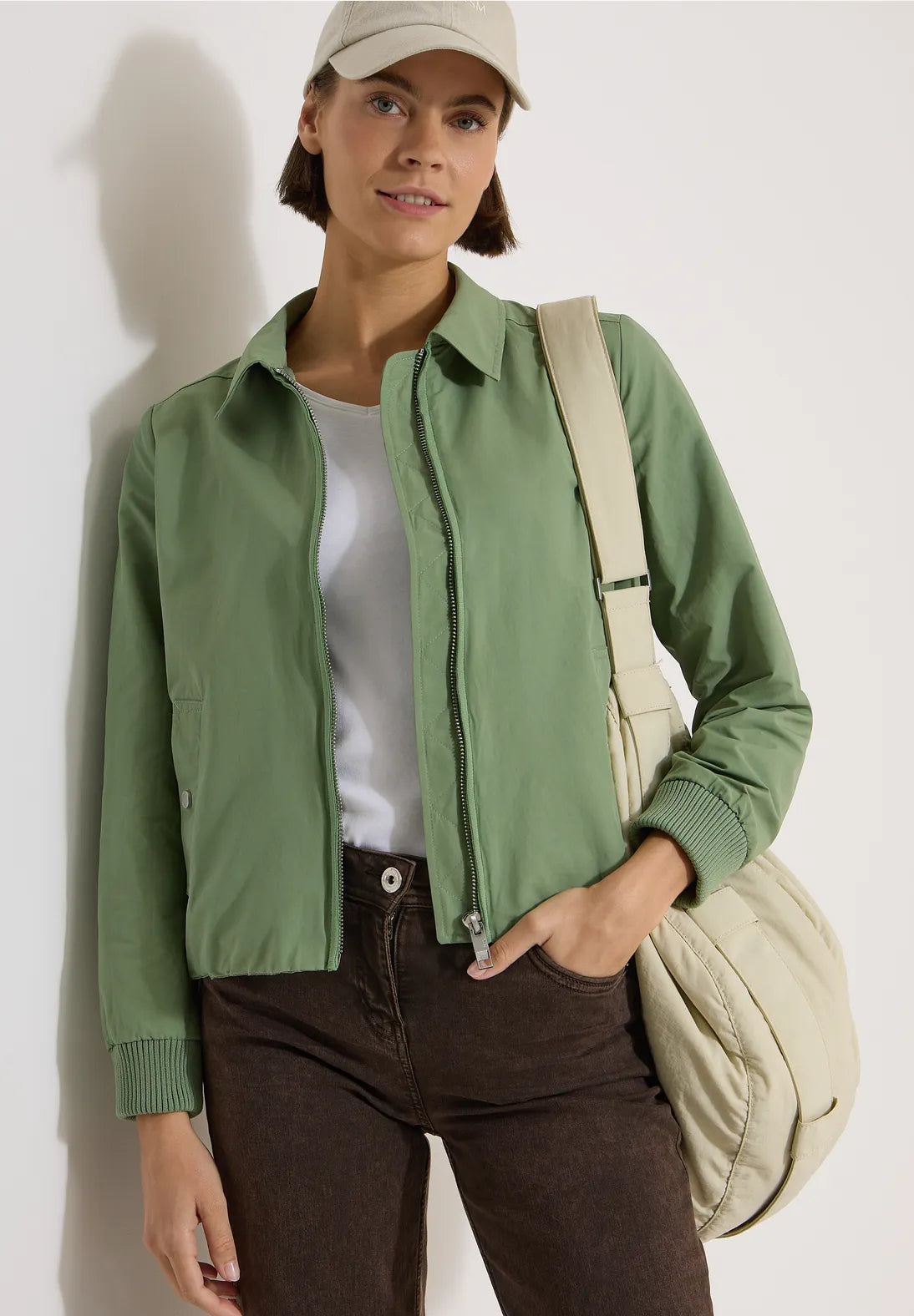 Cecil Jacket With Collar In Deep Matcha Green