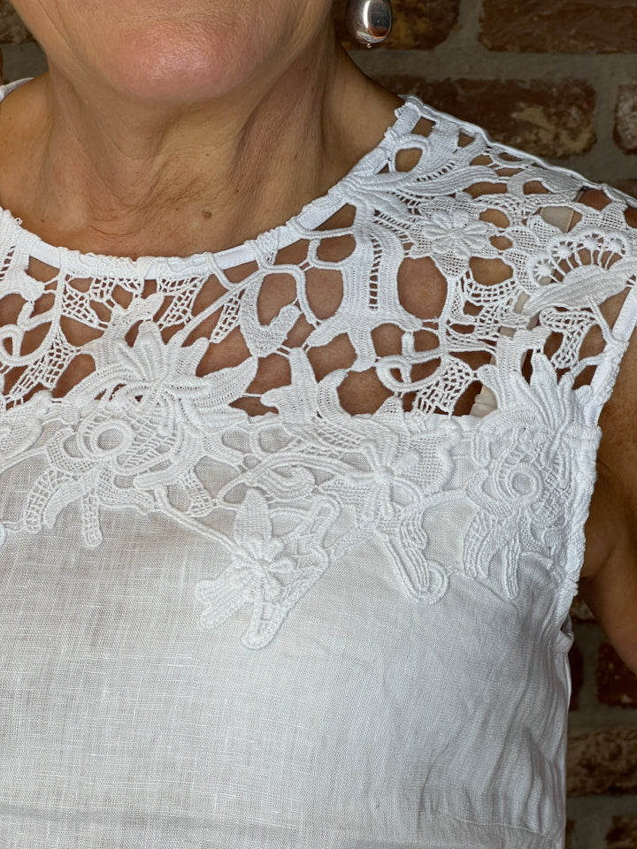 Oui Open Work Top In White