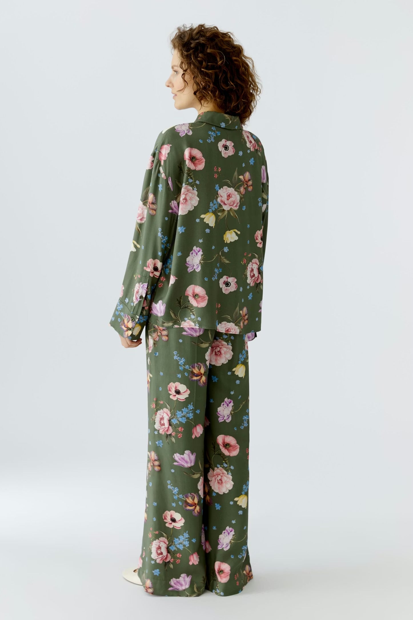 Oui Floral Blouse In khaki & Pink