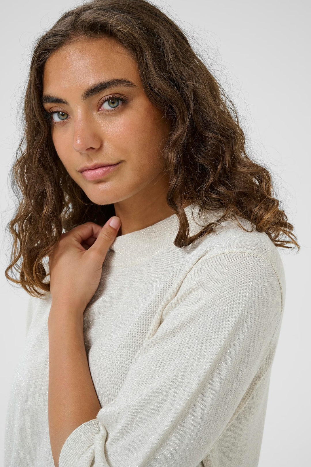 Culture Sparkle Pullover In Oyster Grey