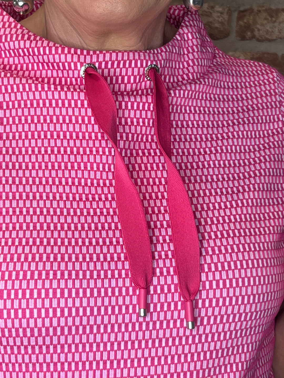 Cecil two tone funnel sweatshirt In beetroot pink