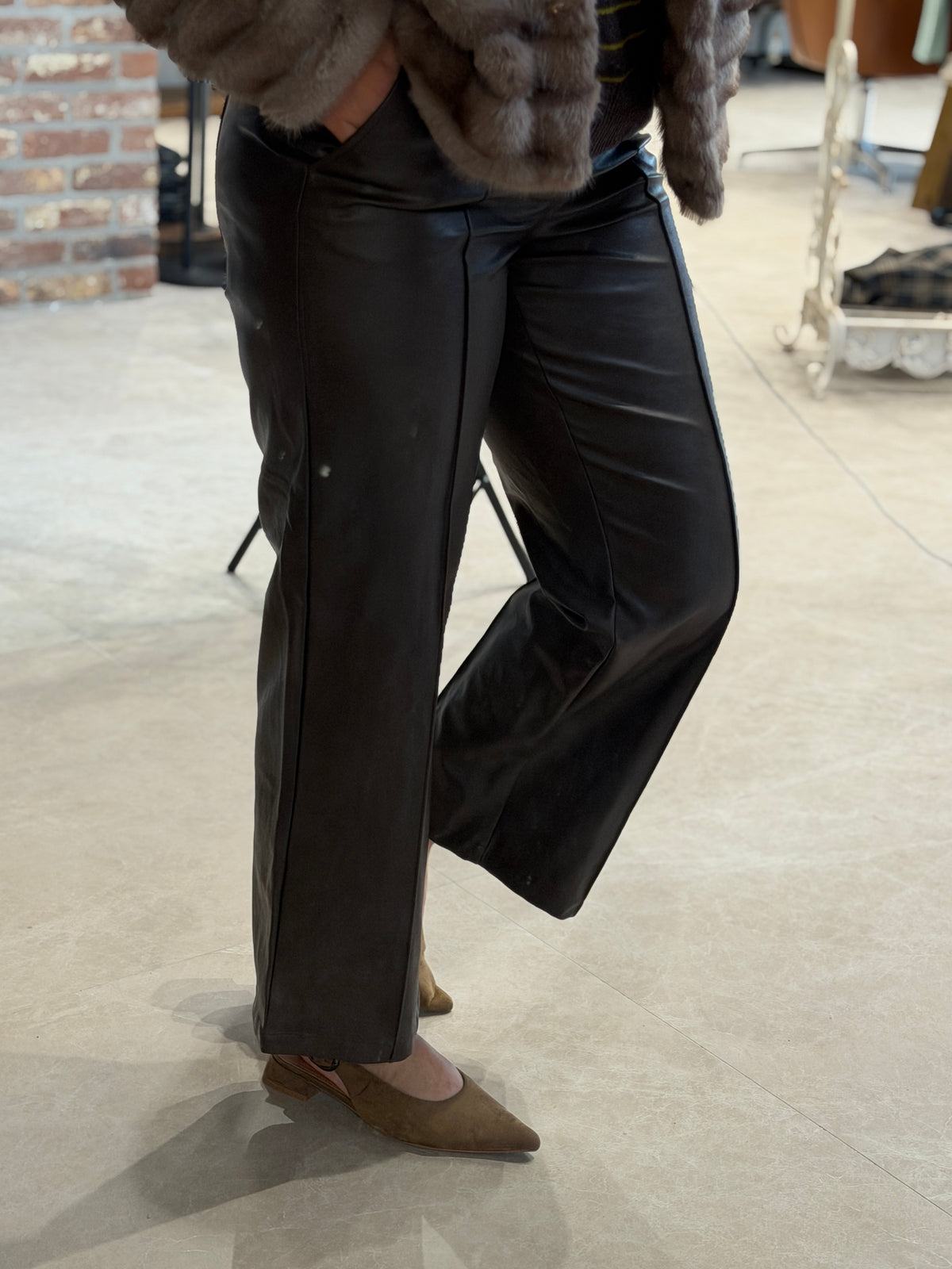 Nümph Nudorith Pu trousers in black coffee