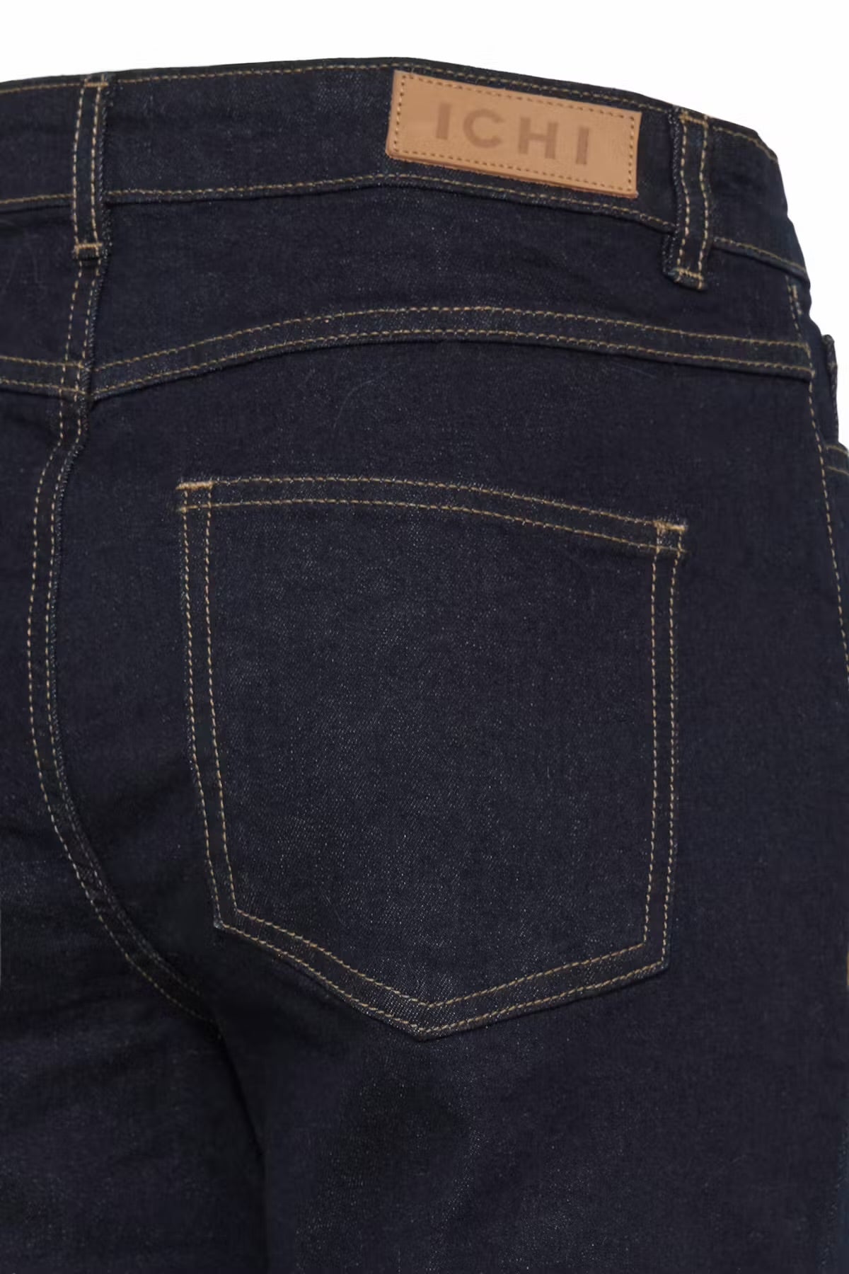 Twiggy Raven Cropped Jeans In Denim authentic blue