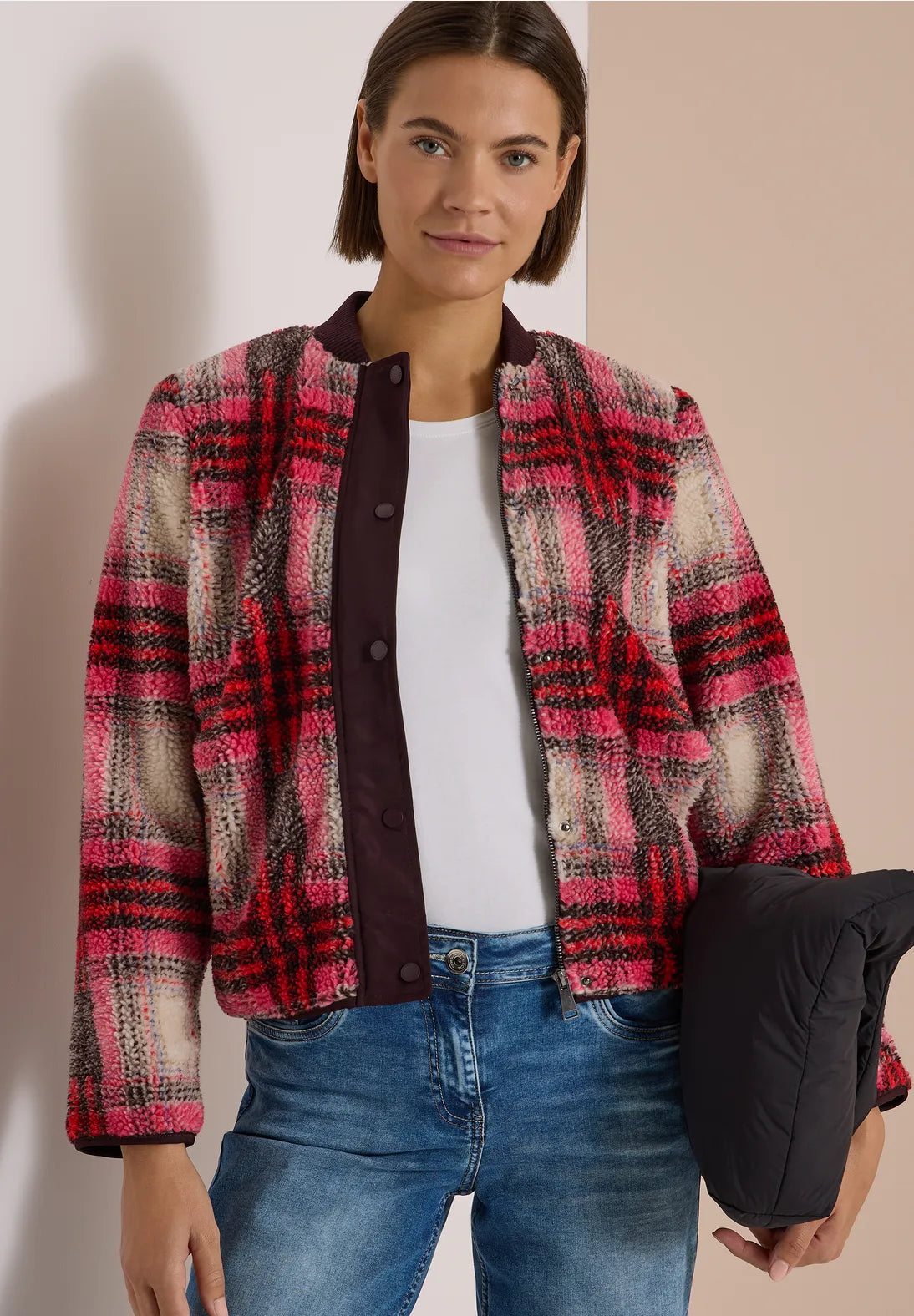 Teddy check jacket in berry red