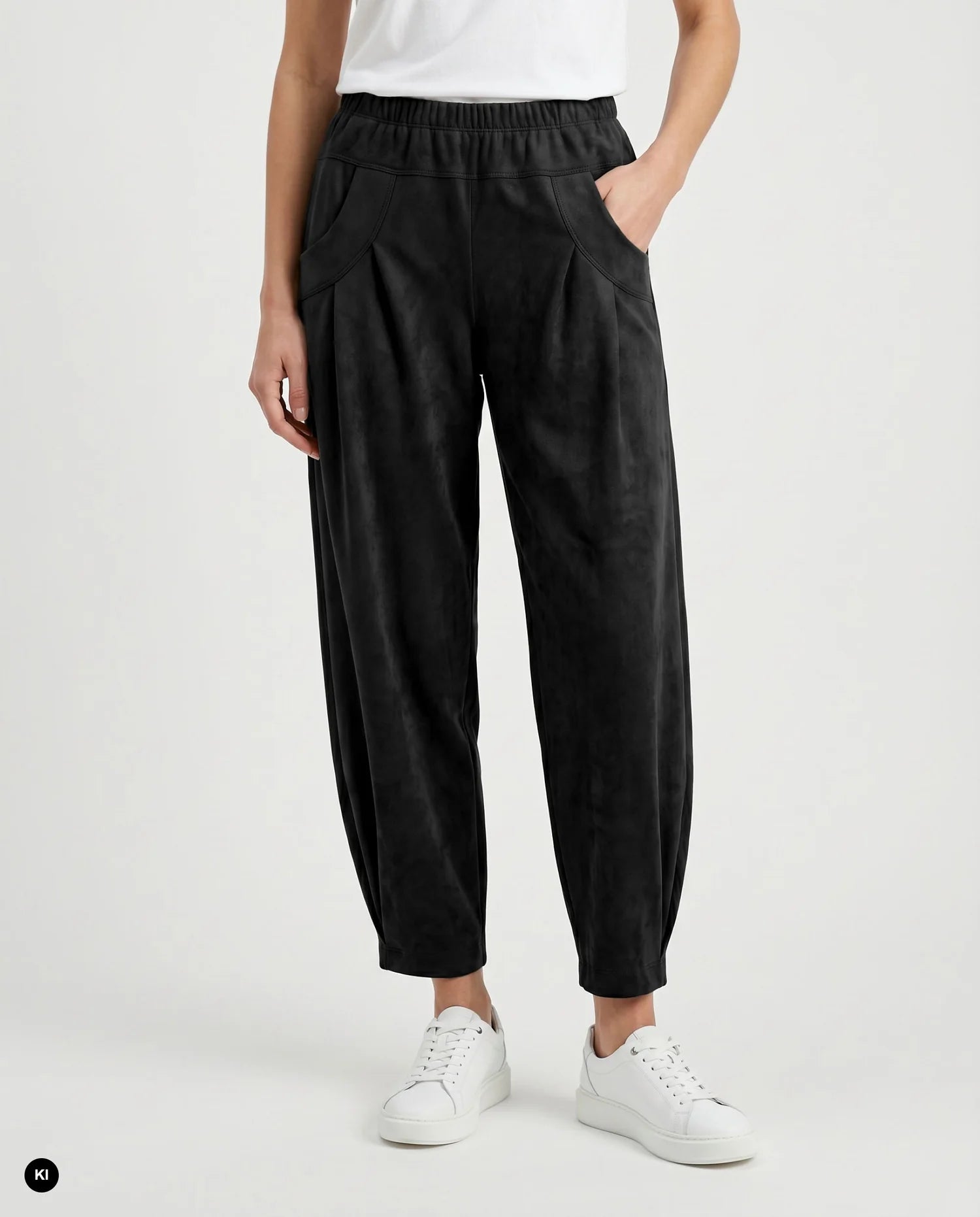 Rachell suede leather trousers in black
