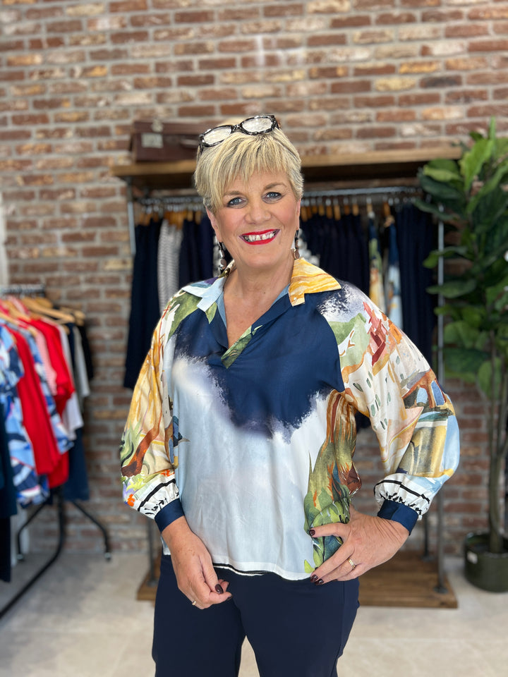 Deck By Decollage Scenic Patterned Blouse In Navy