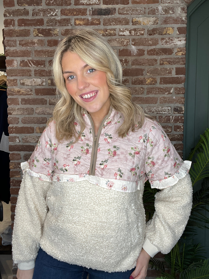 Culture Floral Fleece In Pink Multi