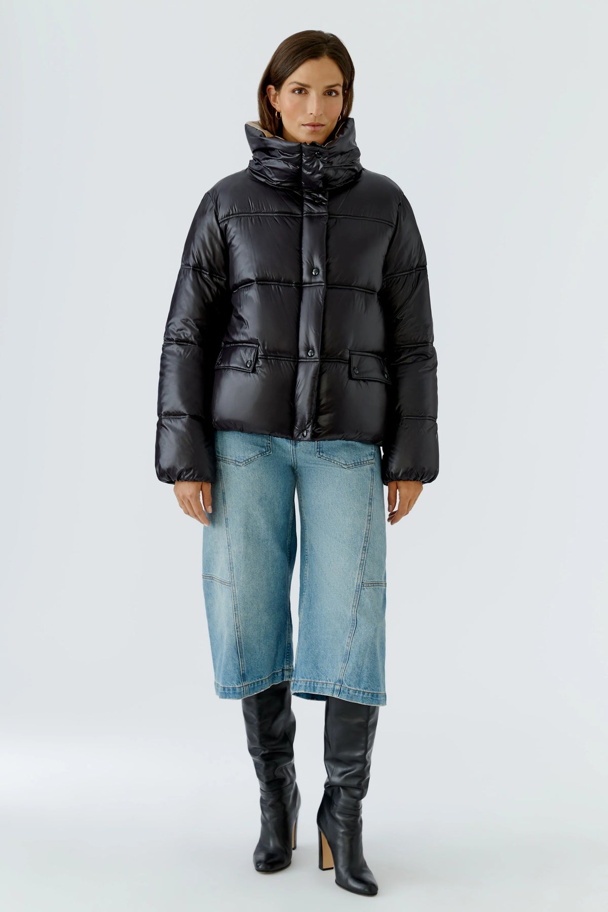 Puffer jacket in black
