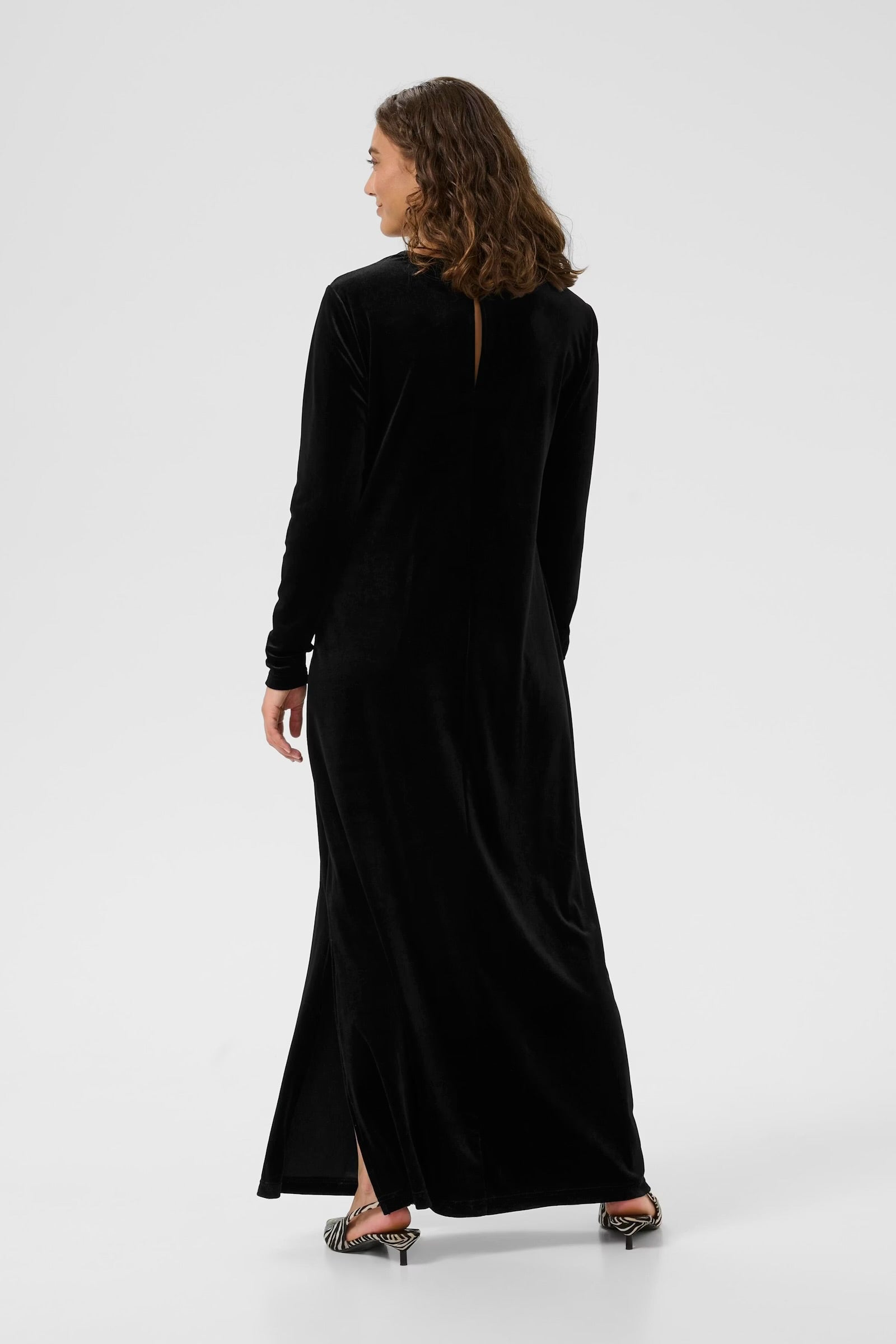 Culture Velour Dress In Black