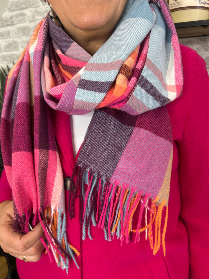 Elsa Checked Scarf In Blue Multi