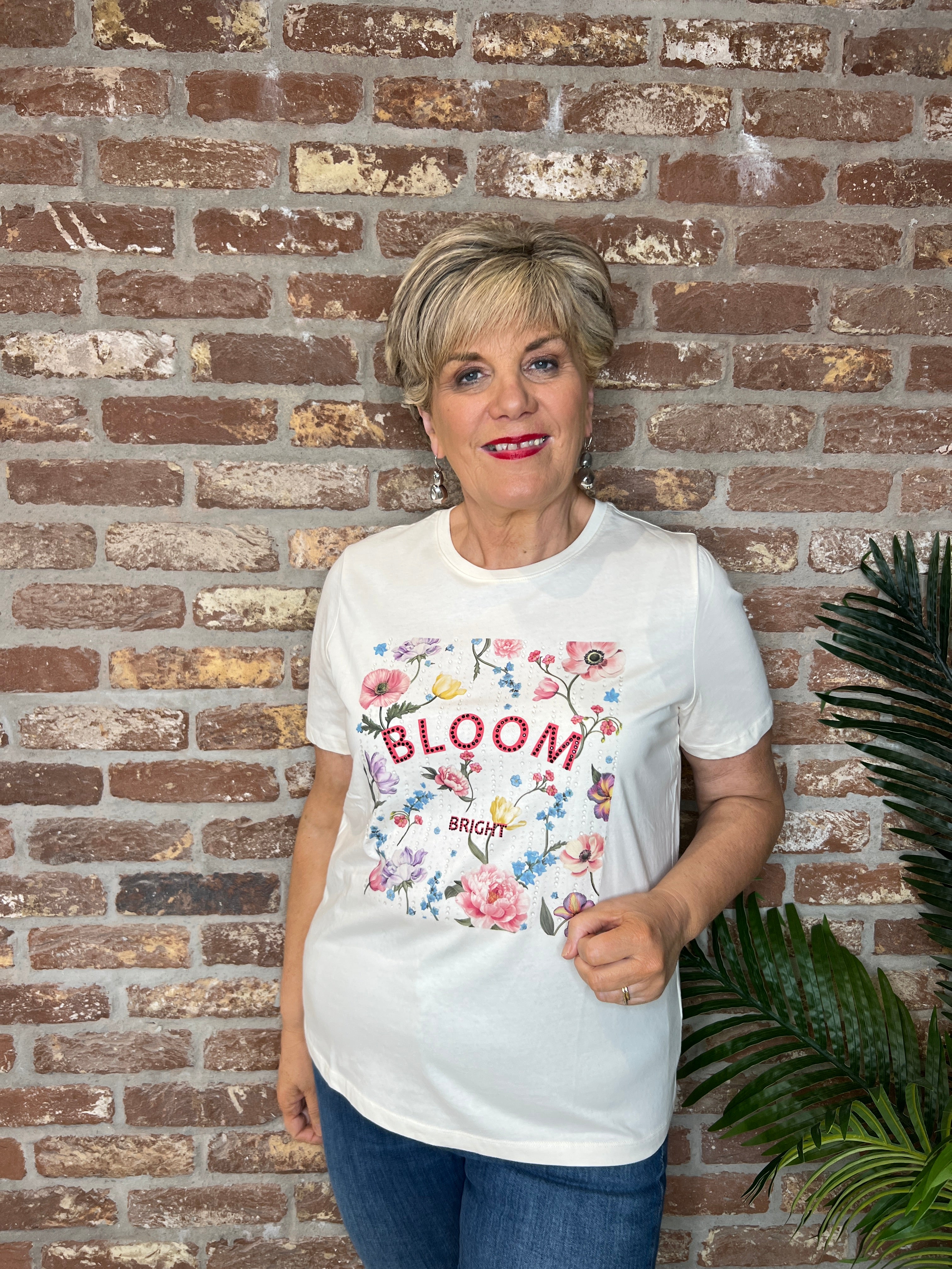 Oui Bloom T-shirt In Gardenia