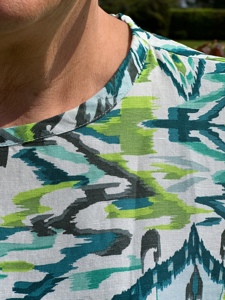 Cecil Linen Knot Blouse In Green Lagoo