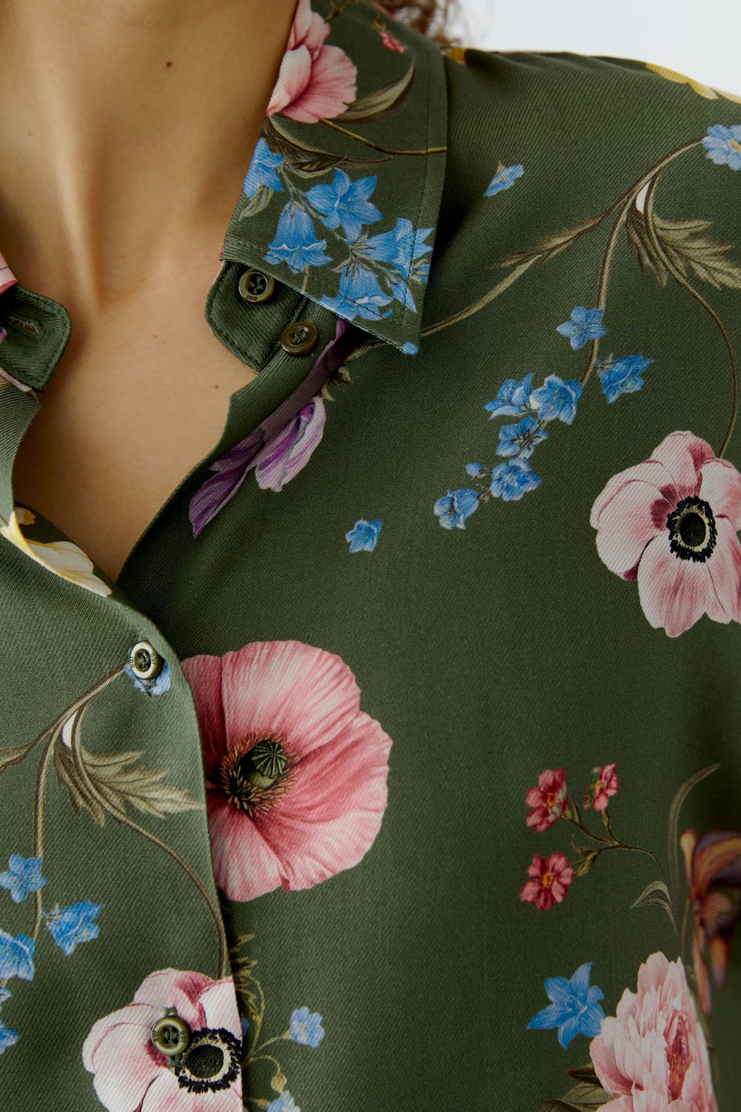 Oui Floral Blouse In khaki & Pink