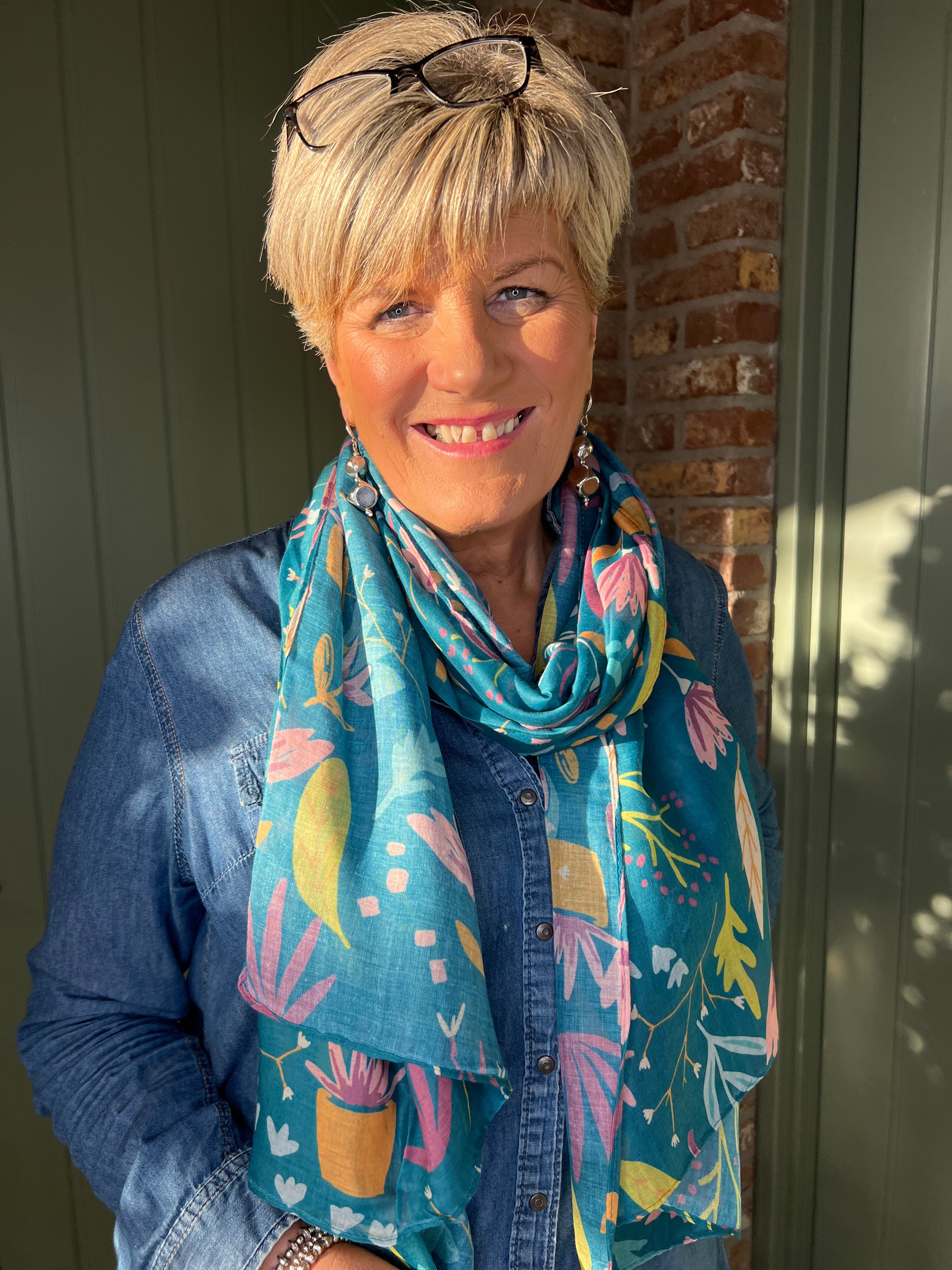 Sophie Fresh Foilage Scarf In Teal