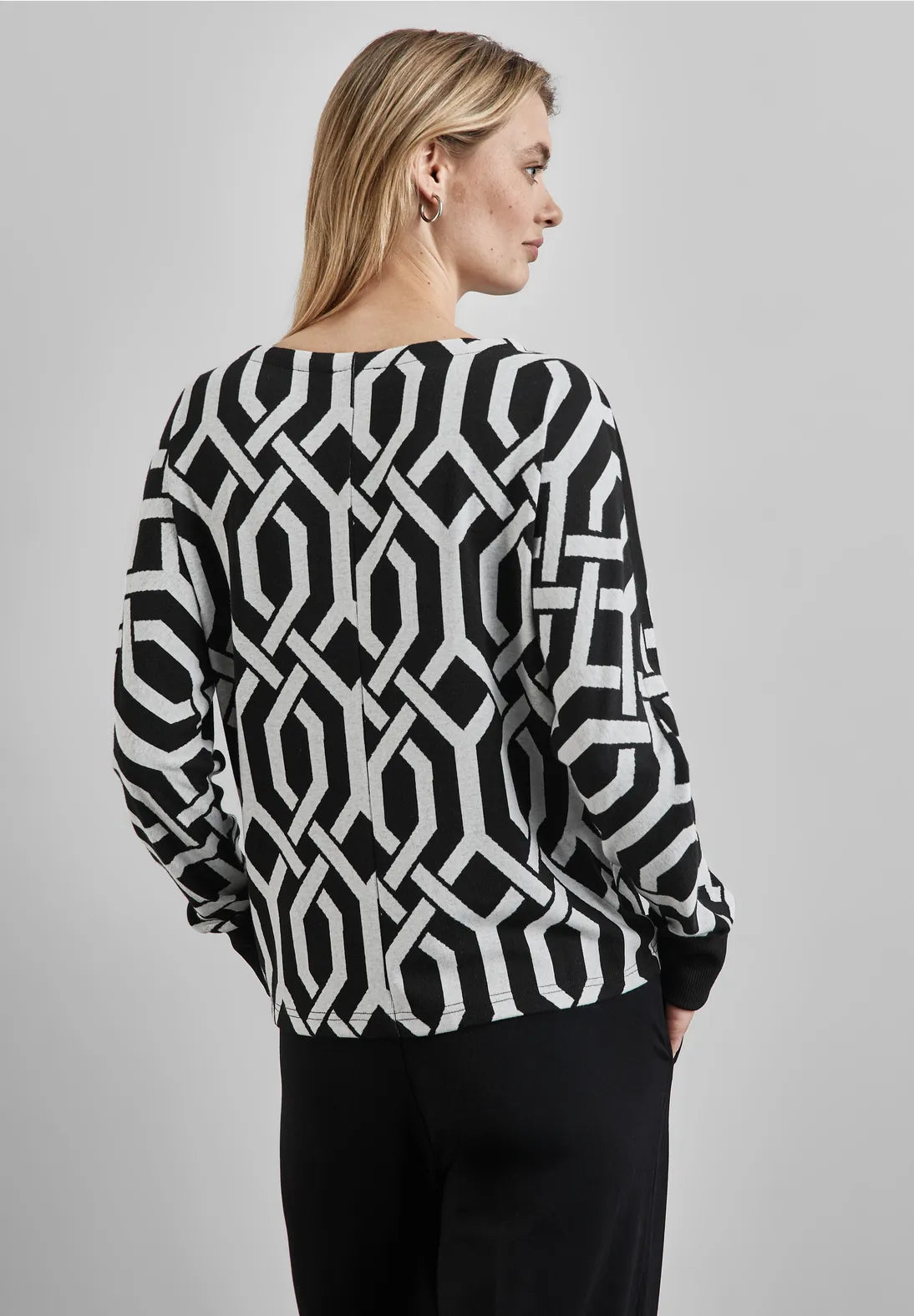 Street One Jacquard Top In Black