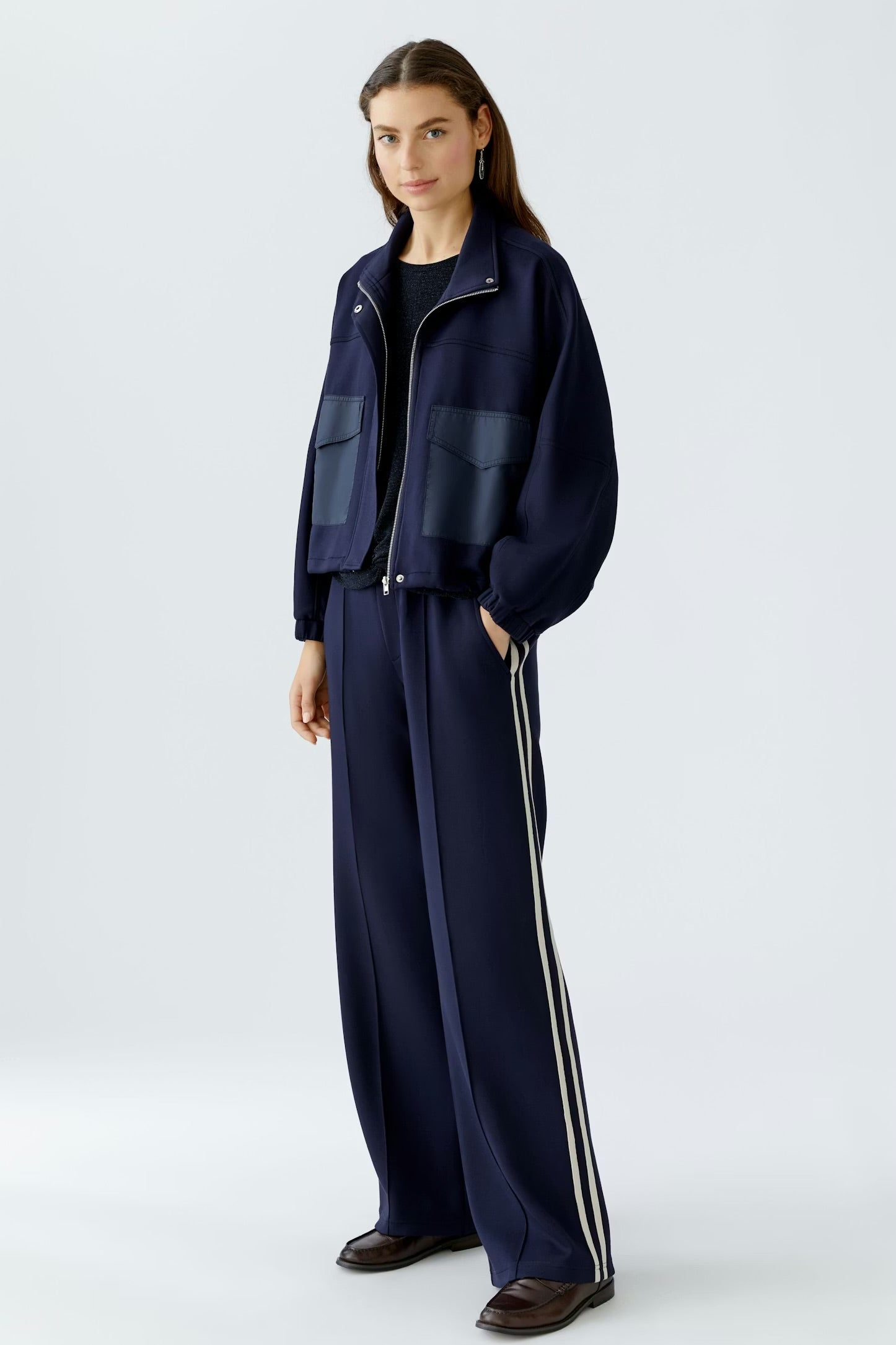 Oui Pull on trousers In Dark Blue & White