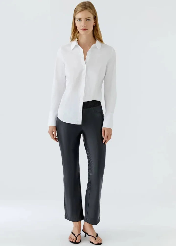 Leather look pull on trousers in black