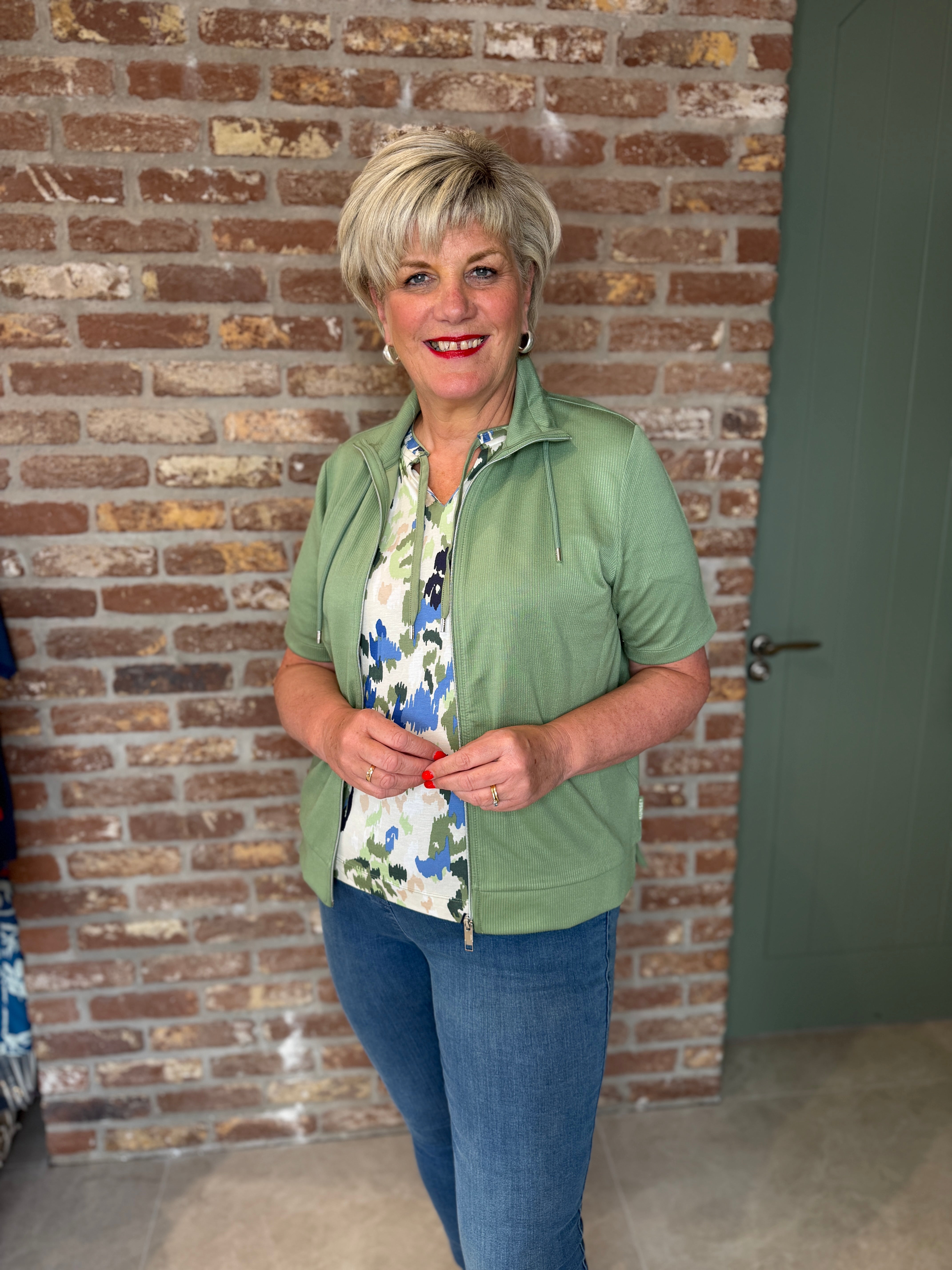 Cecil Zipped Jacket In Deep Matcha Green
