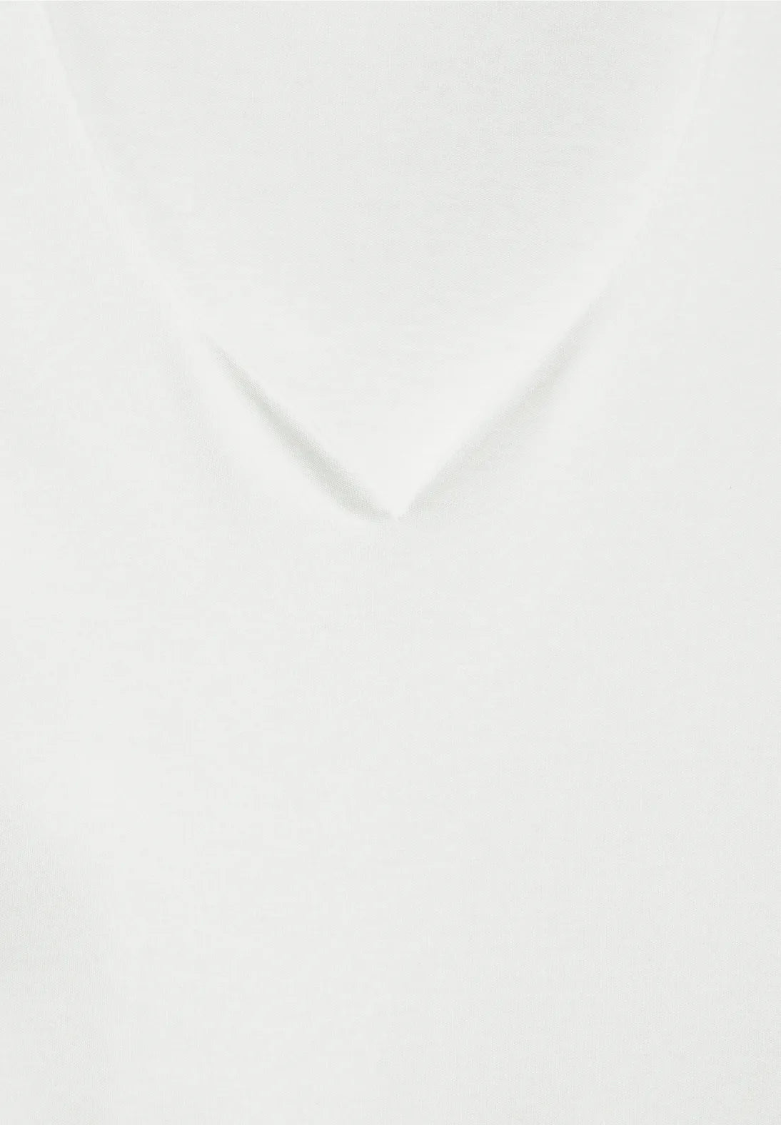 Street One Heart Neckline T-shirt In Off White