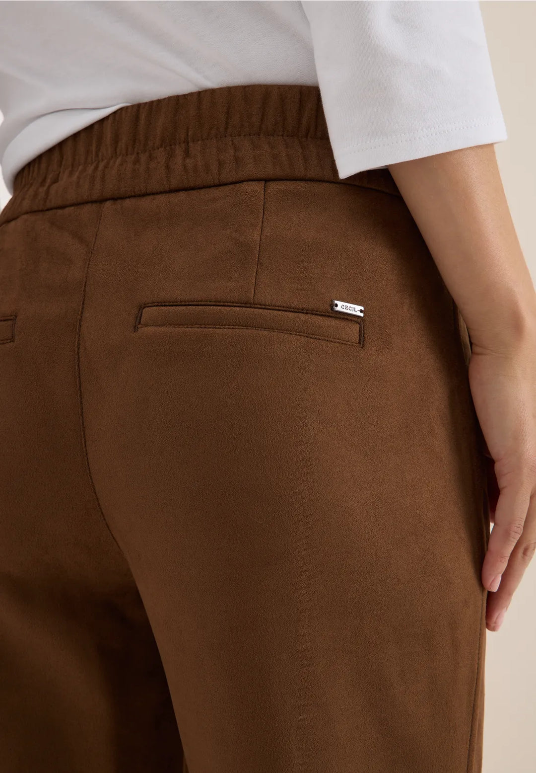 Cecil Tracey Suede Trousers In Mocha Carmel