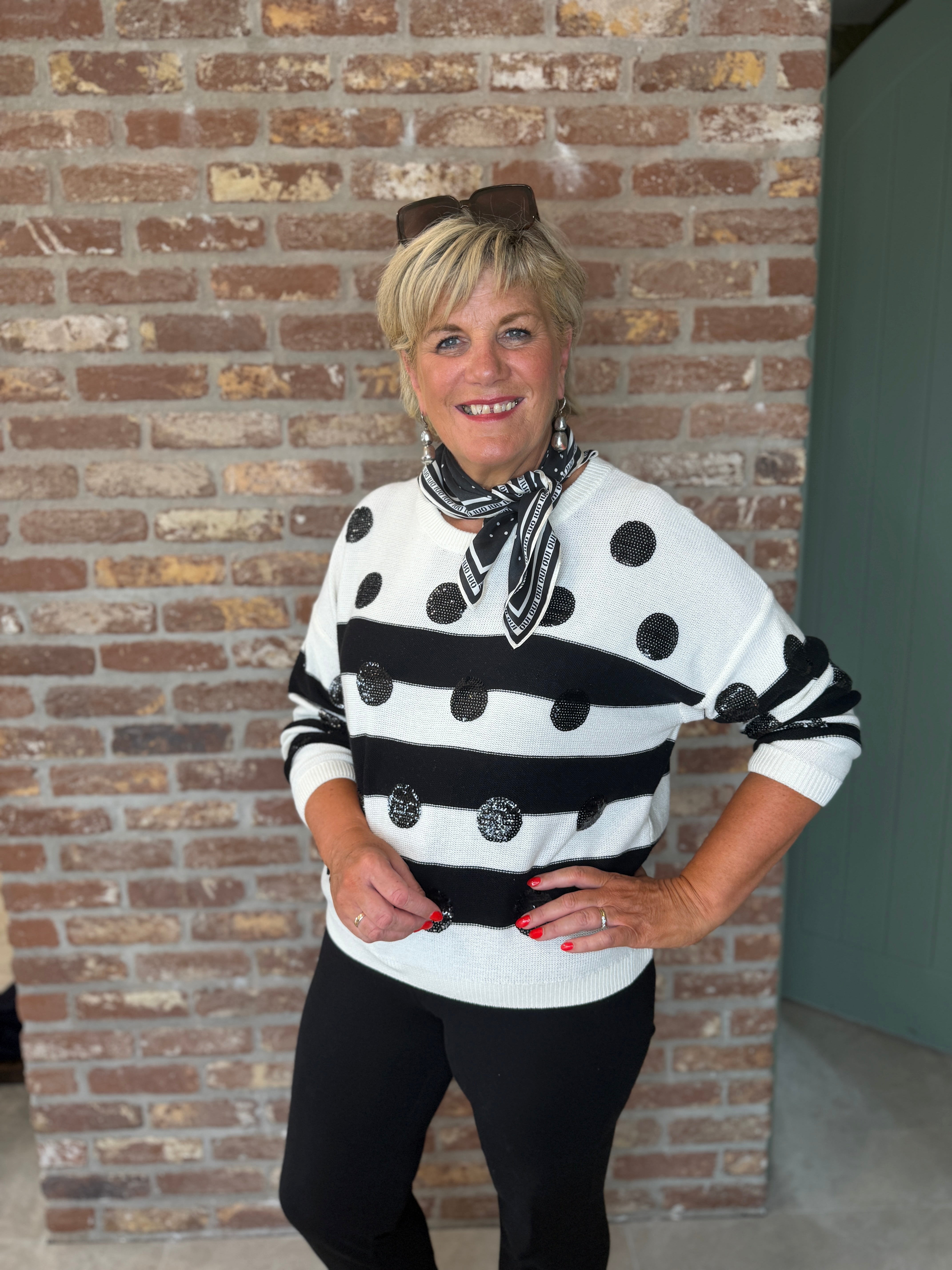 Oui sequin dots patterned jumper in white & black