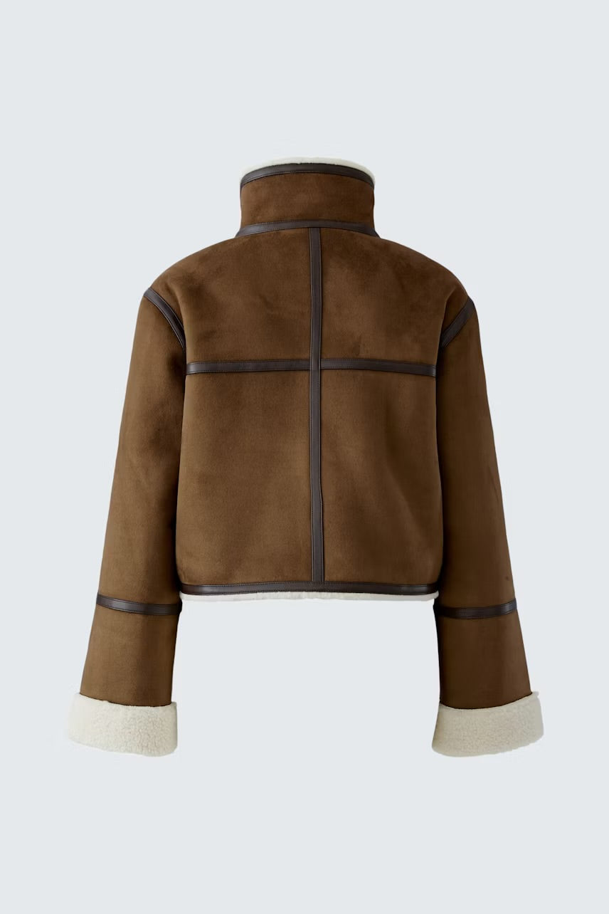 Aviator jacket in brown