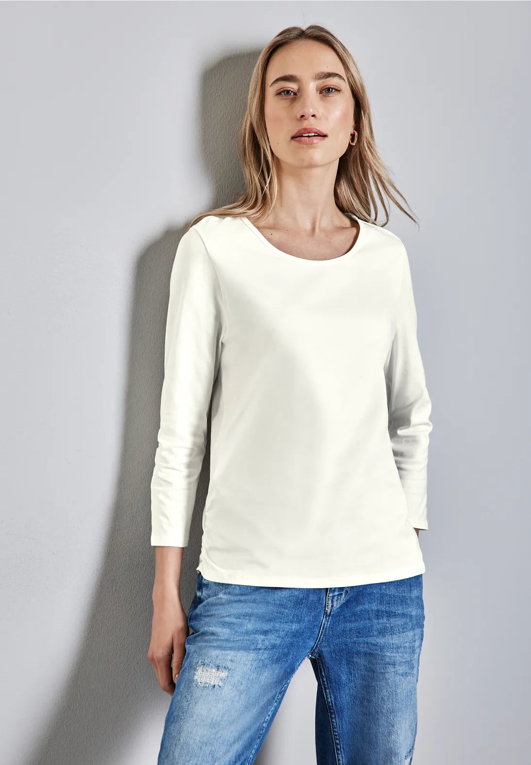 Street One Top With Gathering In Off White