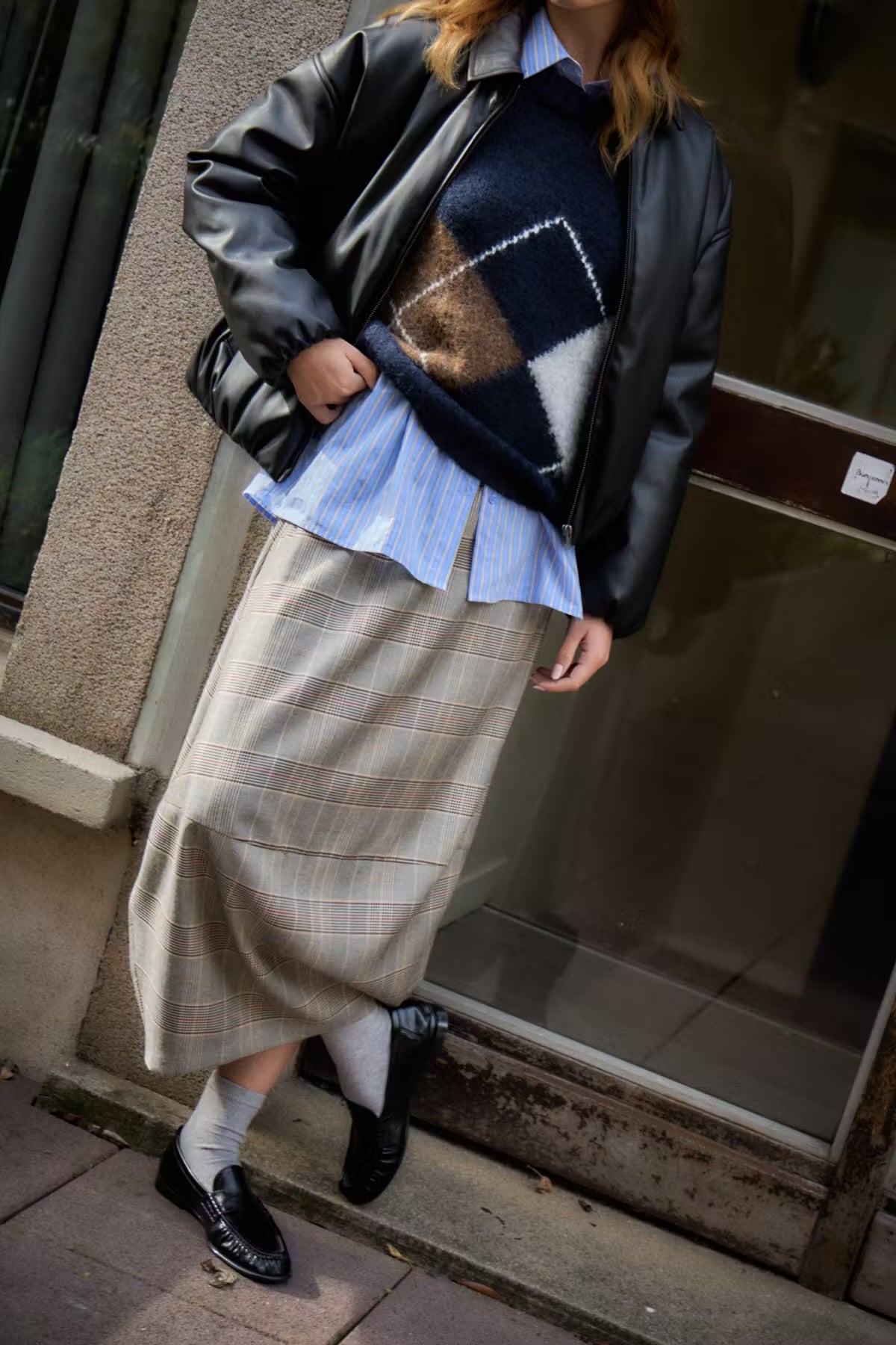 Diamond print pullover in Blue & Brown