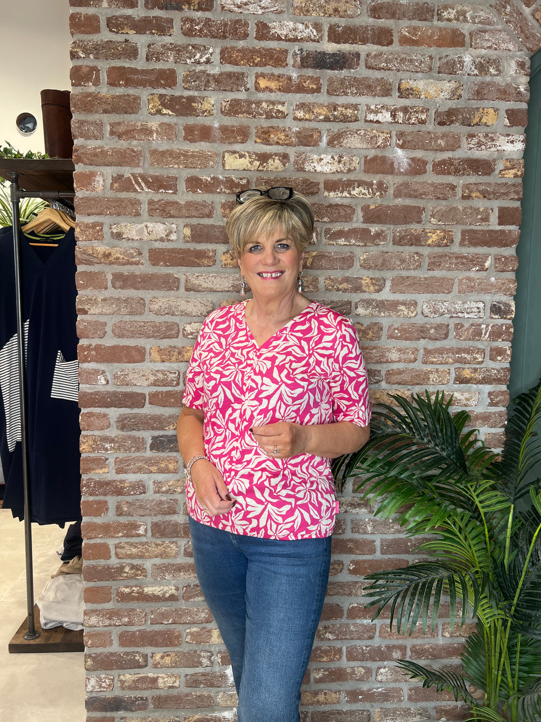 Cecil Multi v-neck Top In beetroot pink